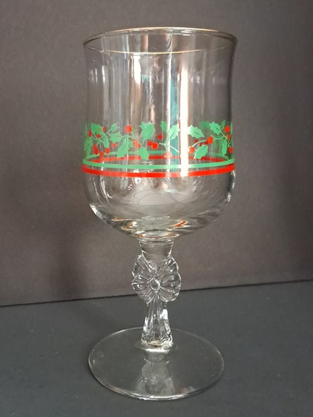 Arby's Glassware Holiday Glass Goblet Holly & Berry Design Gold Rim Vintage